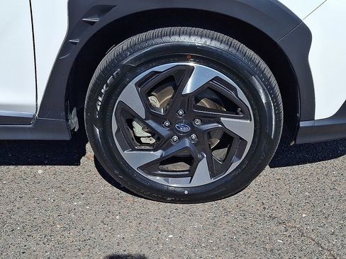 Certified 2025 Subaru Crosstrek 2.5i Limited w/ Crosstrek Mirror Package image 9