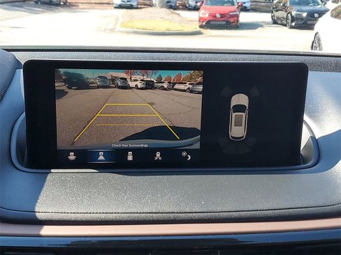 Certified 2023 Acura MDX FWD w/ Technology Package image 27