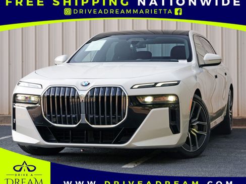 Used 2023 BMW 760i xDrive AWD/4WD image 1