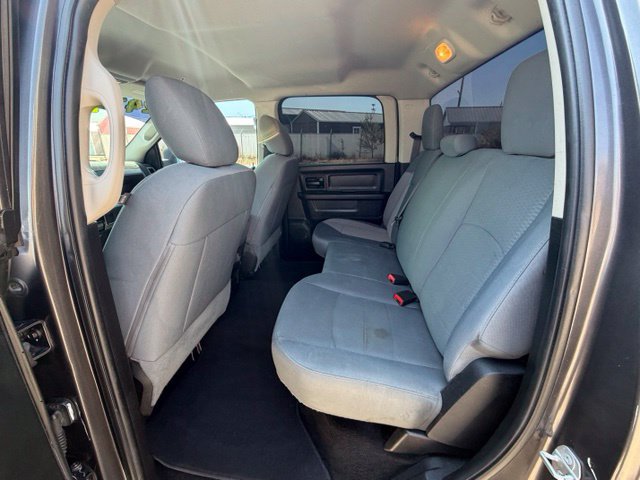 Used 2018 RAM 1500 Express w/ Express Value Package RWD image 15