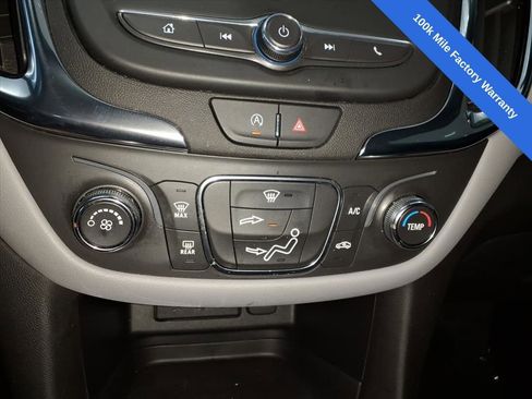 Used 2024 Chevrolet Equinox LS w/ LS Convenience Package image 19