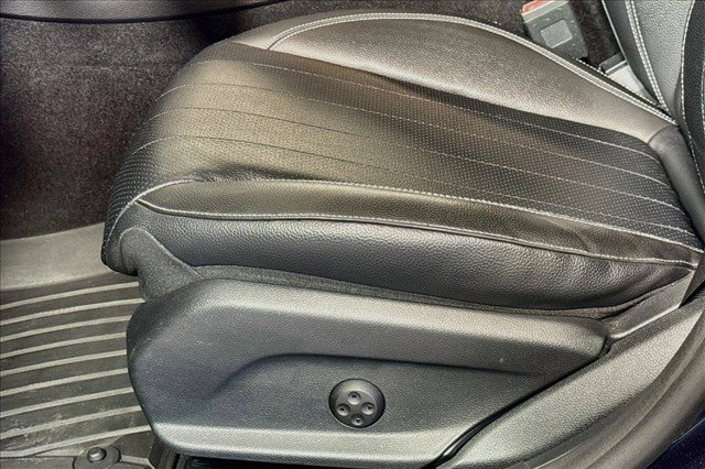 Used 2017 Mercedes-Benz E 300 image 18