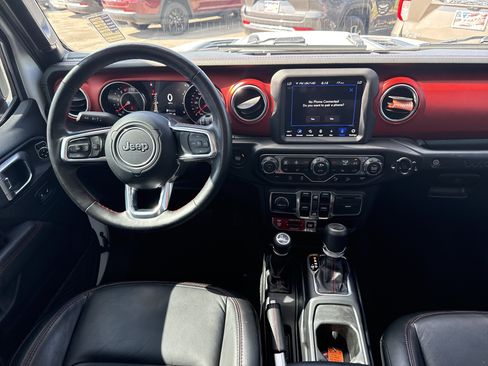 Used 2020 Jeep Wrangler Unlimited Rubicon AWD/4WD image 29