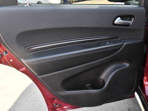 Used 2022 Dodge Durango SXT image 33