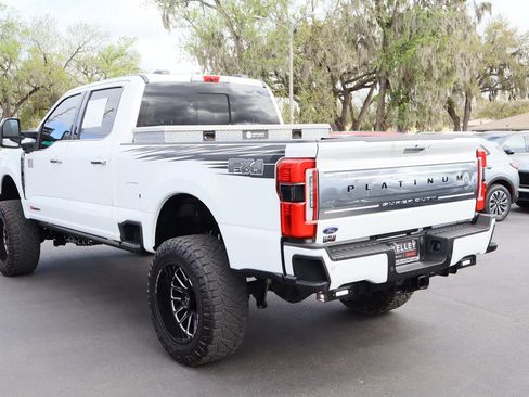 Used 2024 Ford F250 Platinum image 6