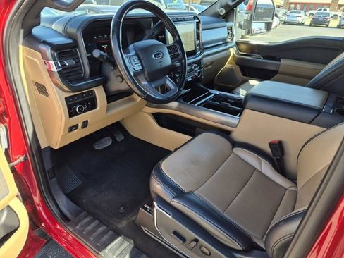Used 2023 Ford F350 Lariat w/ Lariat Ultimate Package image 11