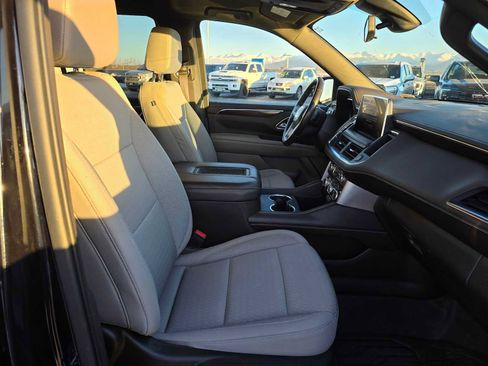 Used 2022 GMC Yukon SLE w/ Max Trailering Package image 11