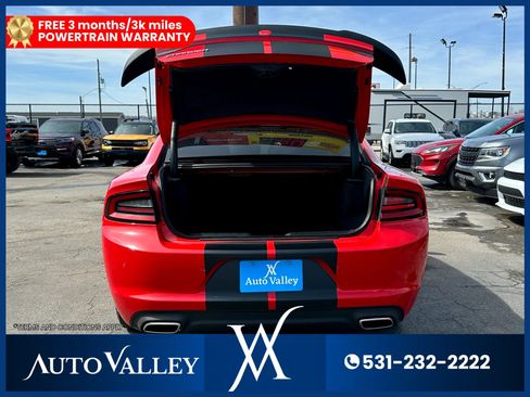Used 2022 Dodge Charger SXT RWD image 37