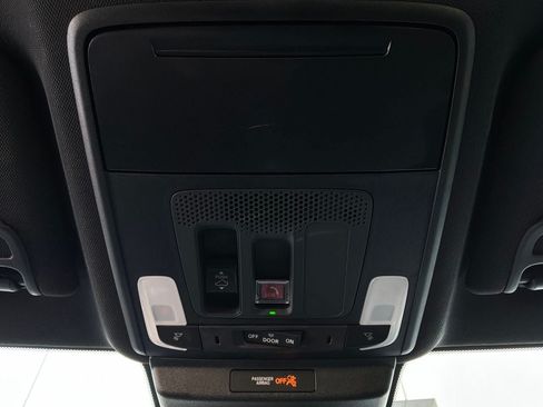 Used 2025 Honda Accord Sport image 18