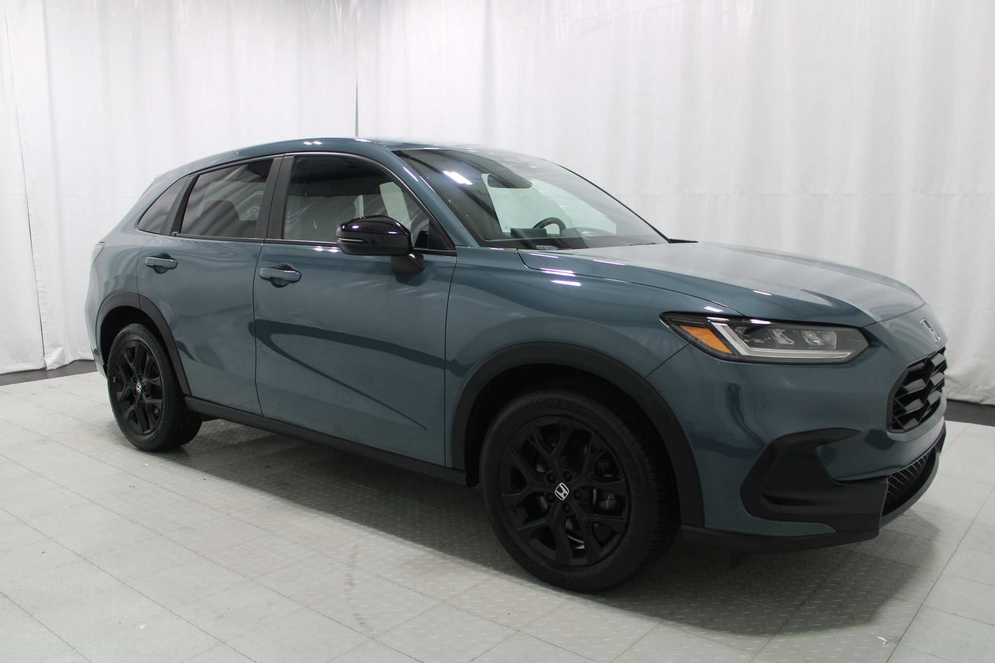 Used 2024 Honda HR-V Sport image 4