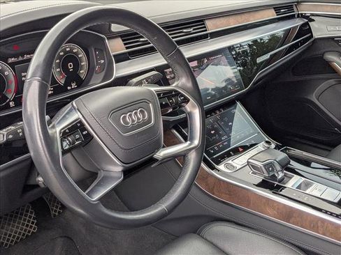 Used 2023 Audi A8 L 3.0T AWD/4WD image 10