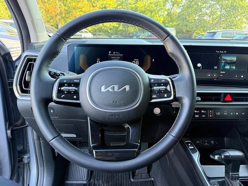 Used 2024 Kia Sorento X-Line EX AWD/4WD image 12