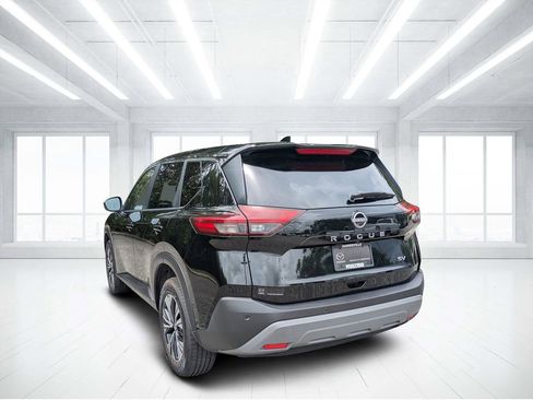 Used 2023 Nissan Rogue SV FWD image 5