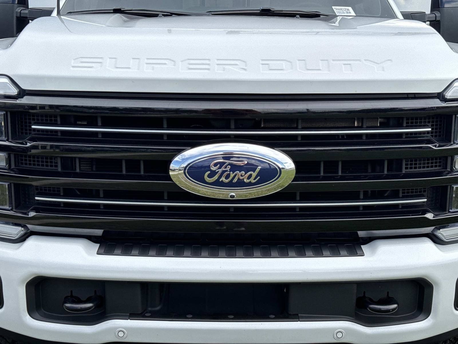 Used 2025 Ford F250 Platinum w/ Tremor Off-Road Package AWD/4WD image 7