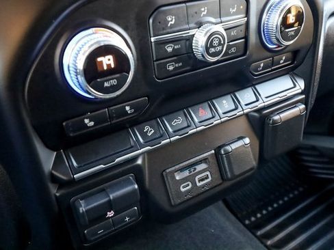 Used 2020 GMC Sierra 2500 SLE w/ SLE Convenience Package image 64