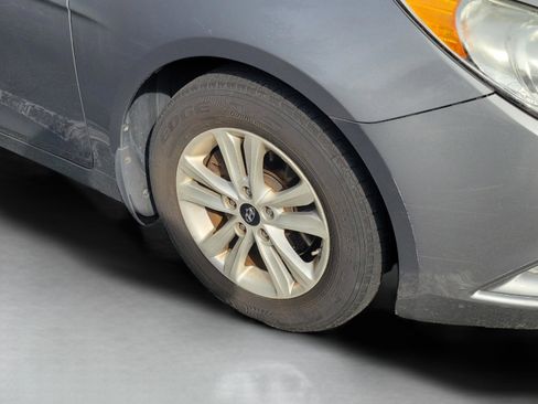 Used 2013 Hyundai Sonata GLS w/ Popular Equipment Pkg FWD image 14