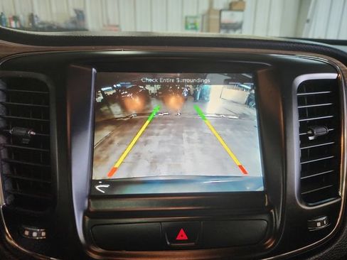 Used 2016 Chrysler 200 C w/ Premium Group FWD image 14