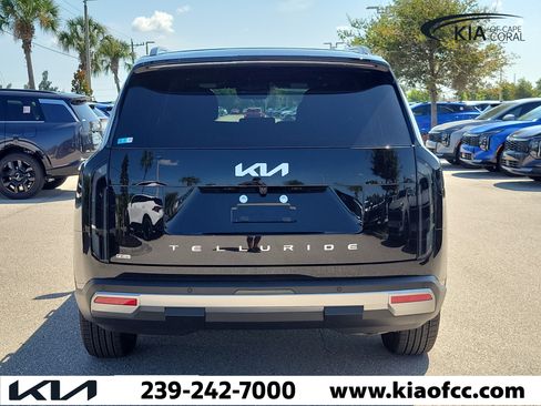 New 2027 Kia Telluride EX FWD image 5