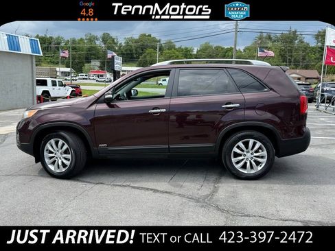 Used 2011 Kia Sorento EX w/ Premium Pkg AWD/4WD image 8
