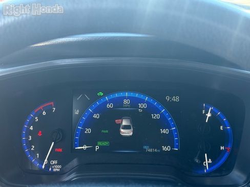 Used 2022 Toyota Corolla LE image 17