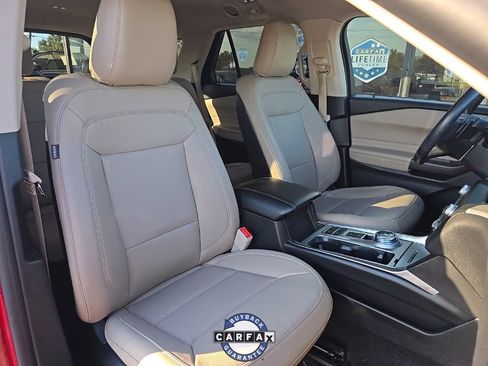 Used 2020 Ford Explorer XLT w/ Equipment Group 202A image 39