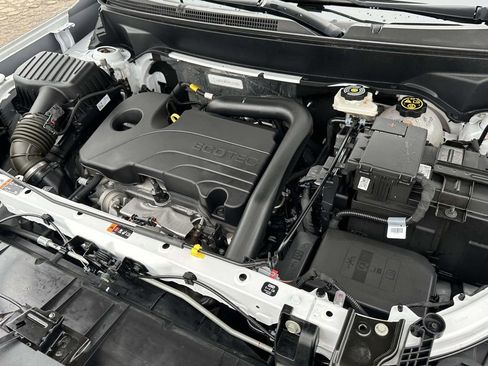 Certified 2023 GMC Terrain SLE w/ Driver Convenience Package image 10