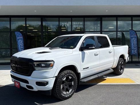 Used 2021 RAM 1500 Laramie AWD/4WD image 1