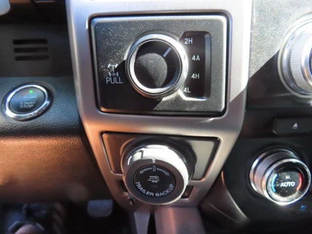 Used 2018 Ford F150 Platinum w/ Max Trailer Tow Package AWD/4WD image 29
