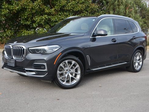 Used 2022 BMW X5 xDrive40i AWD/4WD image 7