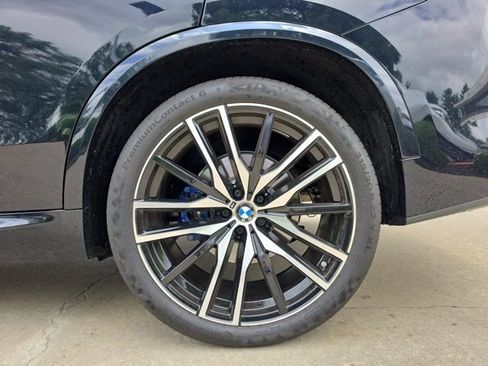 Used 2023 BMW X5 xDrive40i w/ M Sport Package AWD/4WD image 17