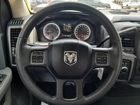 Used 2014 RAM 1500 Express AWD/4WD image 12