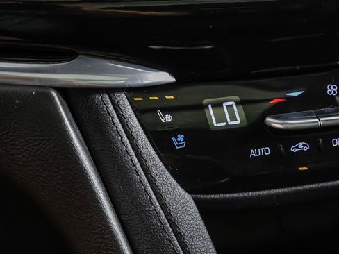 Used 2020 Cadillac XT6 Sport AWD/4WD image 23