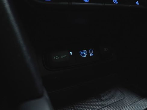 Used 2020 Hyundai Santa Fe Limited w/ Cargo Package image 21