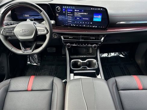 New 2026 Chevrolet Traverse RS image 18