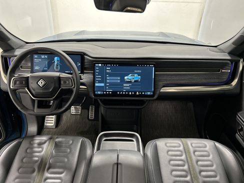 Used 2024 Rivian R1T Adventure Dual AWD/4WD image 25