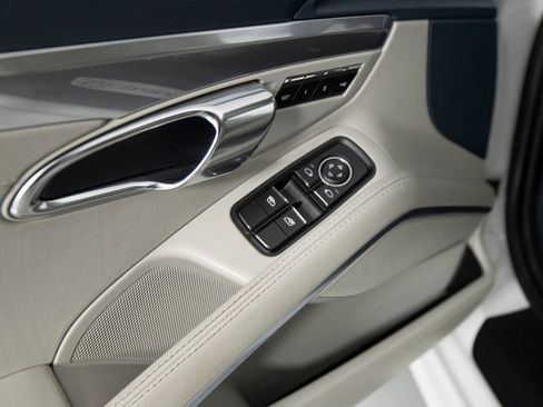 Certified 2017 Porsche 911 Carrera 4S image 20