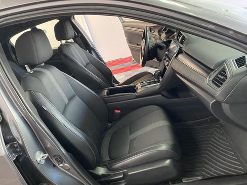 Used 2021 Honda Civic Sport image 9