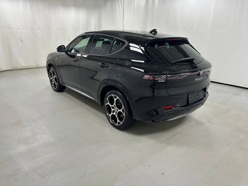 Used 2024 Alfa Romeo Tonale Ti w/ Active Assist Package AWD/4WD image 7