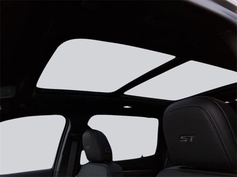 New 2026 Buick Enclave Sport Touring w/ Power Package image 14