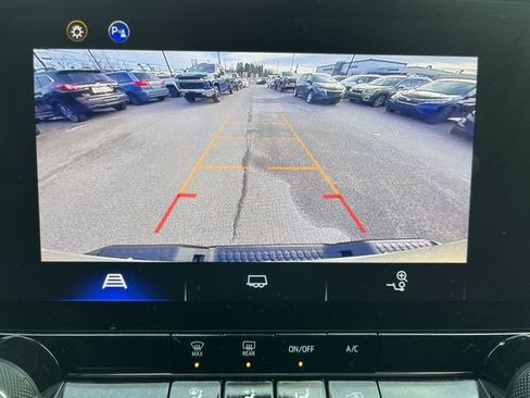 Used 2024 Chevrolet Colorado Trail Boss w/ Advanced Trailering Package image 25