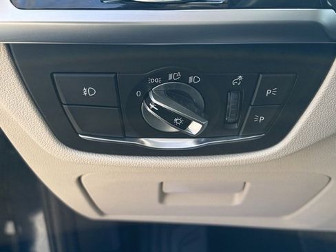 Used 2020 BMW X3 xDrive30e w/ Premium Package image 28