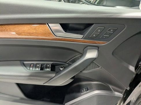 Used 2023 Audi Q5 2.0T Premium Plus AWD/4WD image 21