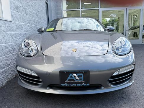 Used 2011 Porsche Boxster RWD image 9