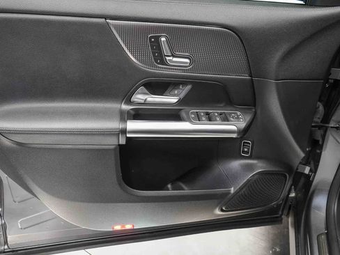 Used 2023 Mercedes-Benz GLA 250 GLA 250 image 21