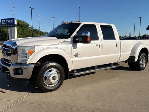 Used 2016 Ford F350 Lariat w/ Lariat Ultimate Package AWD/4WD image 6