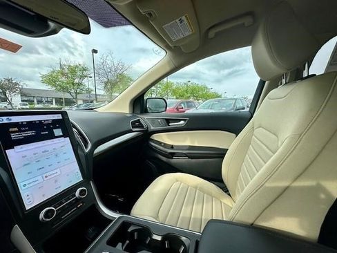 New 2024 Ford Edge SE image 41
