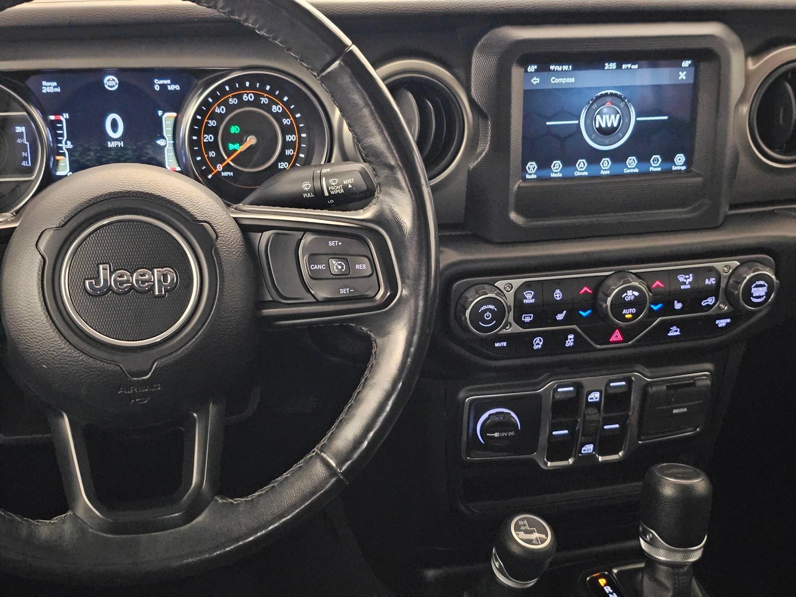Used 2021 Jeep Gladiator Overland AWD/4WD image 11