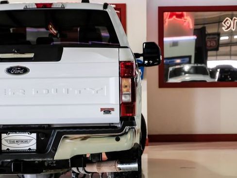 Used 2021 Ford F250 XLT w/ XLT Premium Package AWD/4WD image 43