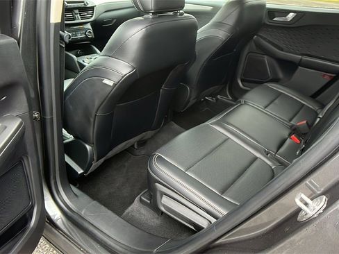 Used 2020 Ford Escape SEL image 21