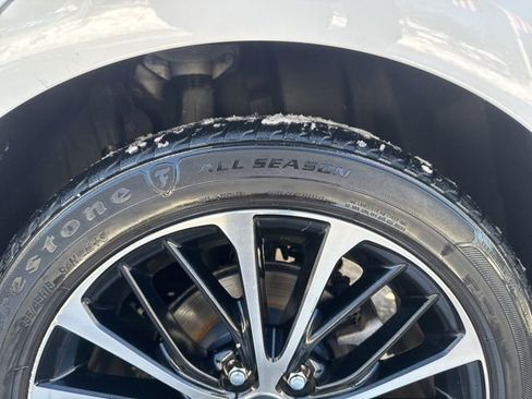 Used 2018 Toyota Camry SE image 10